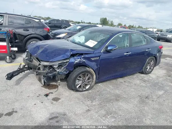 5XXGT4L34LG412699 2020 KIA OPTIMA - Image 2