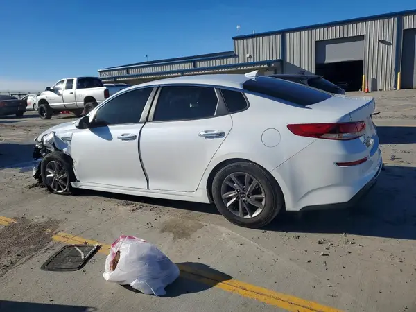 5XXGT4L34LG414856 2020 KIA OPTIMA - Image 2