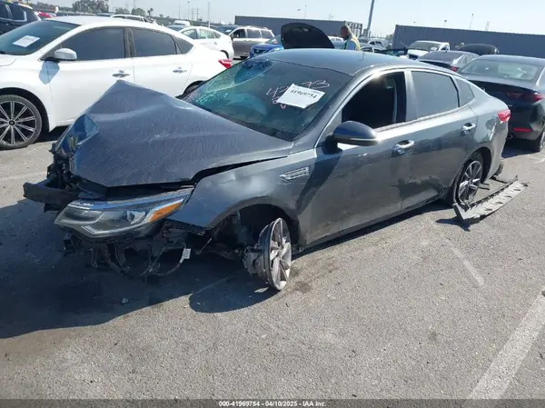 5XXGT4L34LG423203 2020 KIA OPTIMA - Image 2
