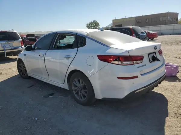 5XXGT4L34LG428076 2020 KIA OPTIMA - Image 2