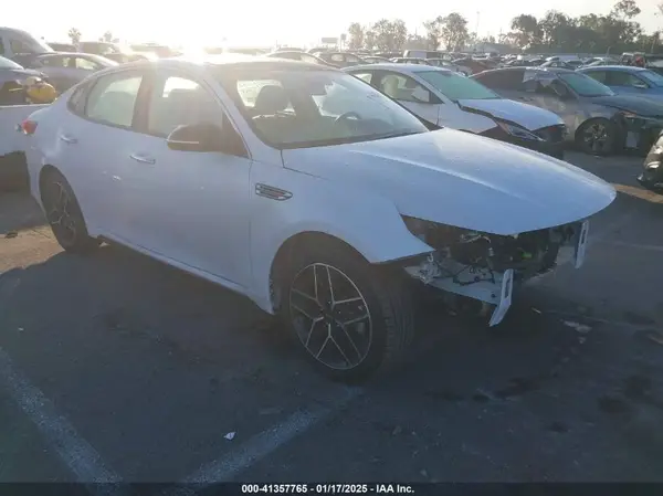 5XXGT4L34LG429163 2020 KIA OPTIMA - Image 1