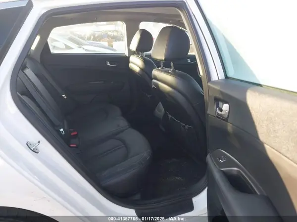 5XXGT4L34LG429163 2020 KIA OPTIMA - Image 8