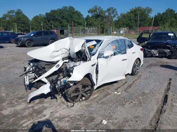 5XXGT4L34LG430393 2020 KIA OPTIMA - Image 2