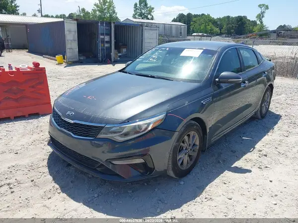 5XXGT4L34LG433567 2020 KIA OPTIMA - Image 2