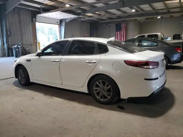 5XXGT4L34LG435058 2020 KIA OPTIMA - Image 2
