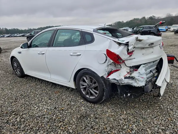 5XXGT4L34LG435061 2020 KIA OPTIMA - Image 2