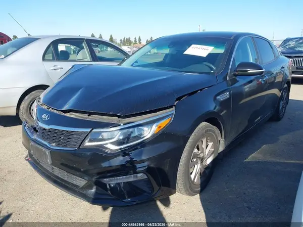 5XXGT4L34LG435304 2020 KIA OPTIMA - Image 2