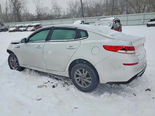 5XXGT4L34LG437778 2020 KIA OPTIMA - Image 2