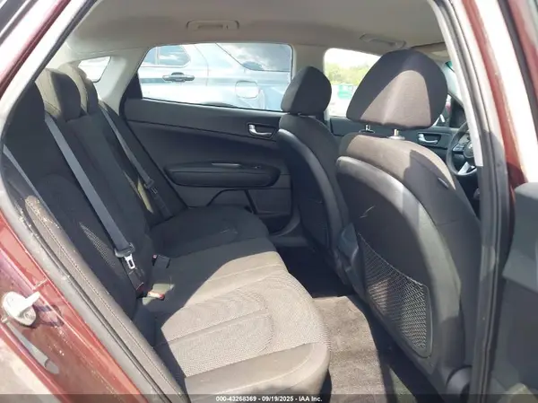 5XXGT4L34LG440518 2020 KIA OPTIMA - Image 8