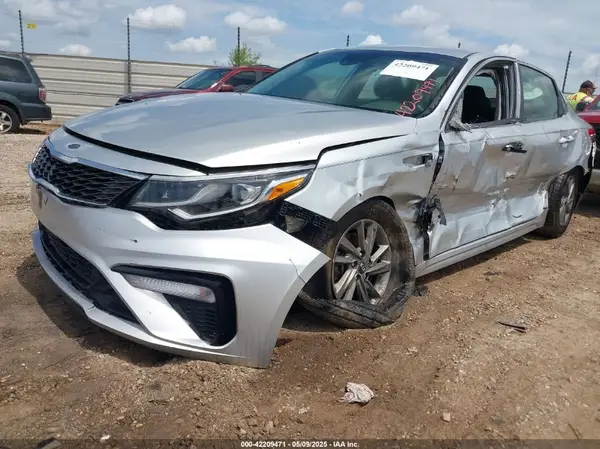 5XXGT4L34LG447422 2020 KIA OPTIMA - Image 2