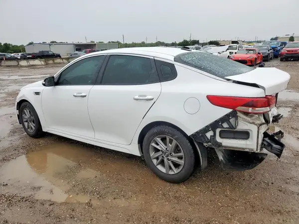 5XXGT4L35GG001530 2016 KIA OPTIMA - Image 2