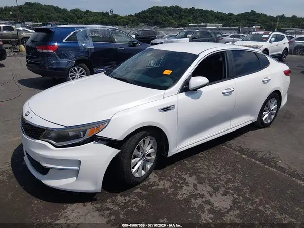 5XXGT4L35GG004475 2016 KIA OPTIMA - Image 2