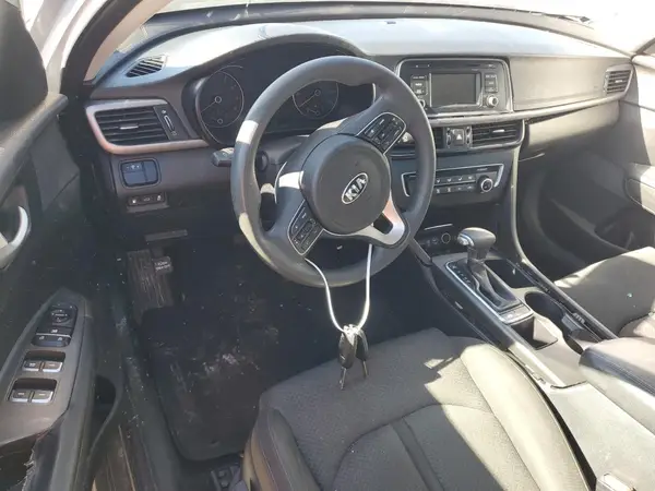 5XXGT4L35GG007053 2016 KIA OPTIMA - Image 8
