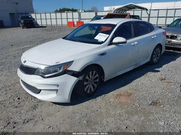 5XXGT4L35GG009336 2016 KIA OPTIMA - Image 2