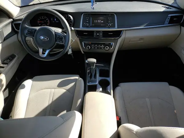 5XXGT4L35GG019705 2016 KIA OPTIMA - Image 8