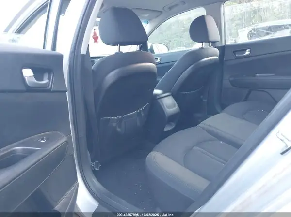 5XXGT4L35GG024161 2016 KIA OPTIMA - Image 8