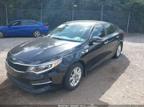 5XXGT4L35GG025830 2016 KIA OPTIMA - Image 2