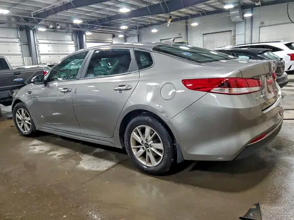 5XXGT4L35GG026816 2016 KIA OPTIMA - Image 2