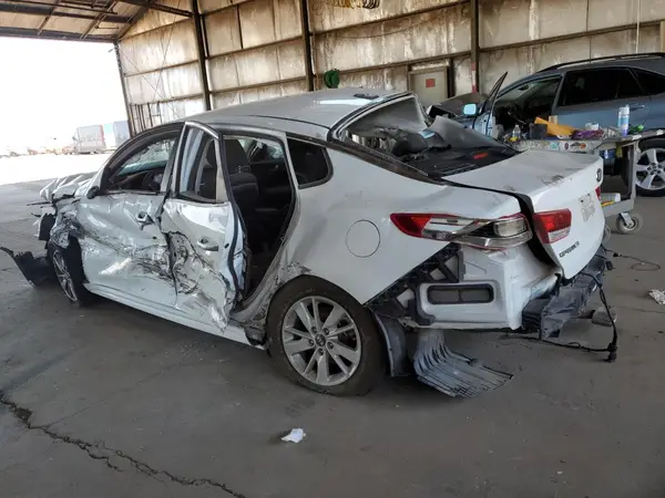5XXGT4L35GG029957 2016 KIA OPTIMA - Image 2