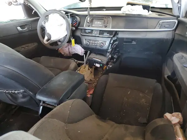 5XXGT4L35GG029957 2016 KIA OPTIMA - Image 8