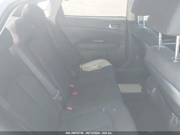 5XXGT4L35GG035824 2016 KIA OPTIMA - Image 8