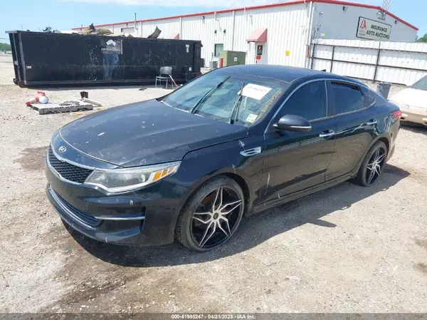 5XXGT4L35GG043311 2016 KIA OPTIMA - Image 2