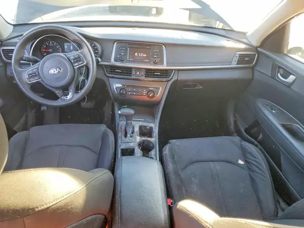 5XXGT4L35GG045561 2016 KIA OPTIMA - Image 8