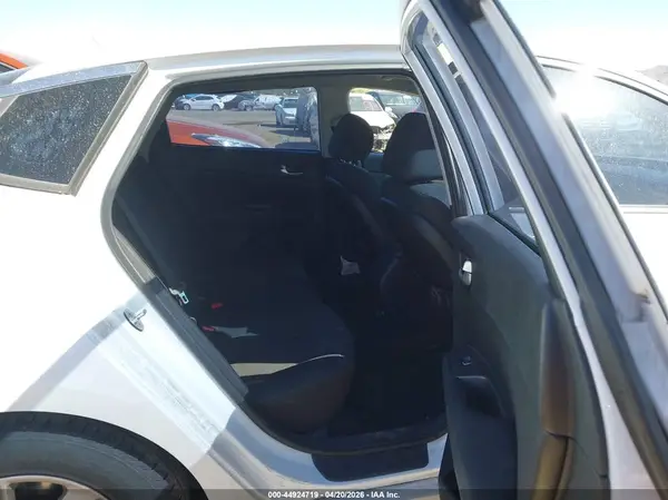 5XXGT4L35GG049271 2016 KIA OPTIMA - Image 8