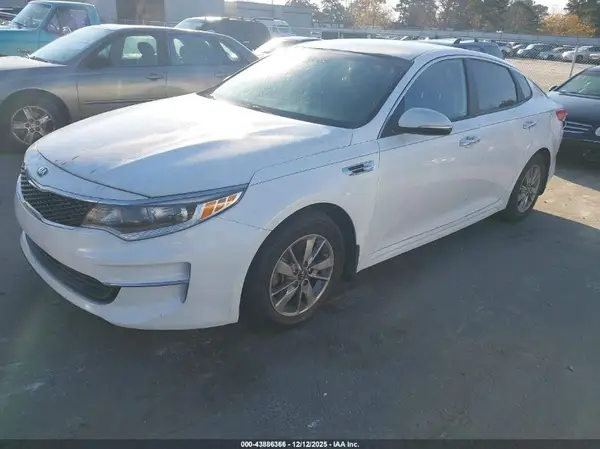 5XXGT4L35GG051974 2016 KIA OPTIMA - Image 2