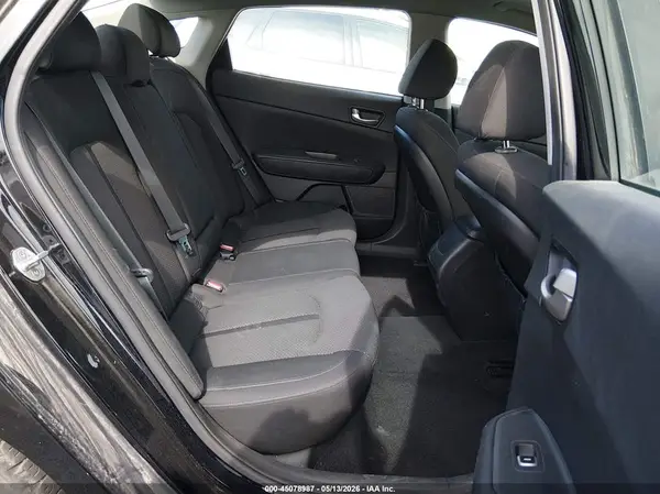 5XXGT4L35GG059329 2016 KIA OPTIMA - Image 8