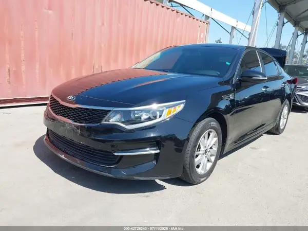 5XXGT4L35GG066555 2016 KIA OPTIMA - Image 2