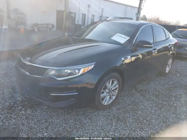 5XXGT4L35GG070279 2016 KIA OPTIMA - Image 2