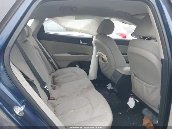 5XXGT4L35GG076826 2016 KIA OPTIMA - Image 8