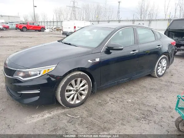 5XXGT4L35GG080858 2016 KIA OPTIMA - Image 2