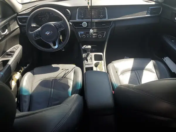 5XXGT4L35GG081735 2016 KIA OPTIMA - Image 8