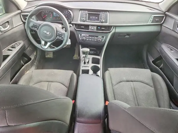 5XXGT4L35GG096557 2016 KIA OPTIMA - Image 8