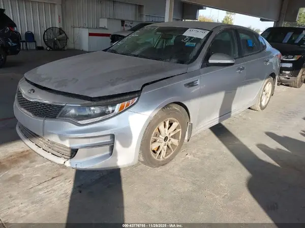 5XXGT4L35GG097014 2016 KIA OPTIMA - Image 2
