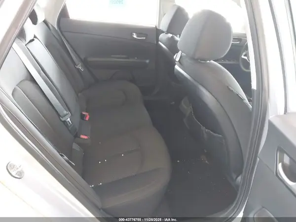 5XXGT4L35GG097014 2016 KIA OPTIMA - Image 8