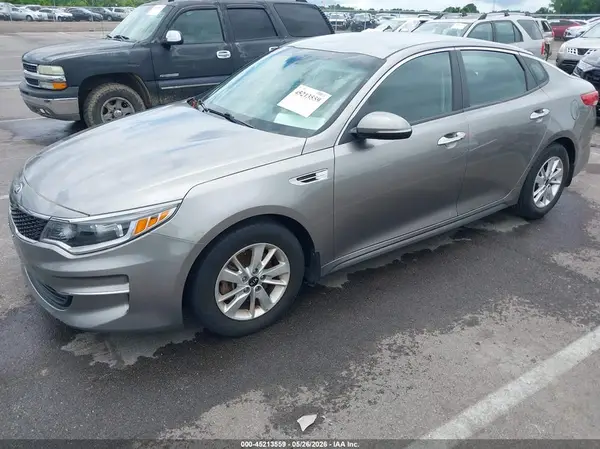 5XXGT4L35GG097725 2016 KIA OPTIMA - Image 2