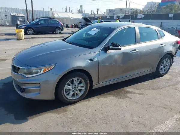 5XXGT4L35GG098034 2016 KIA OPTIMA - Image 2
