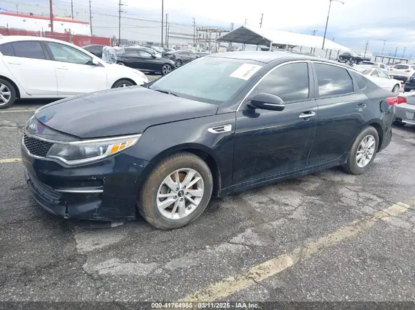 5XXGT4L35GG099412 2016 KIA OPTIMA - Image 2