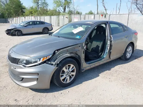 5XXGT4L35GG100283 2016 KIA OPTIMA - Image 2