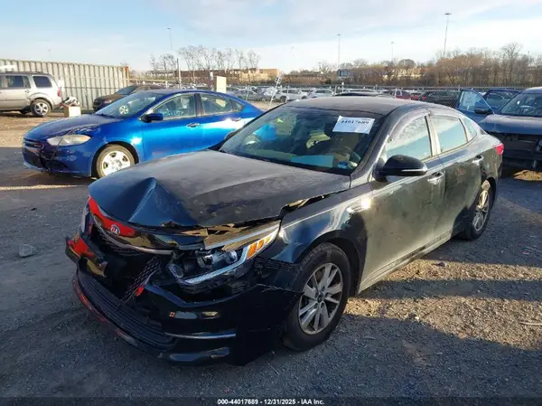 5XXGT4L35GG100414 2016 KIA OPTIMA - Image 2