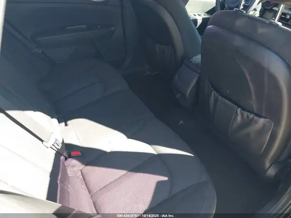5XXGT4L35GG100512 2016 KIA OPTIMA - Image 8