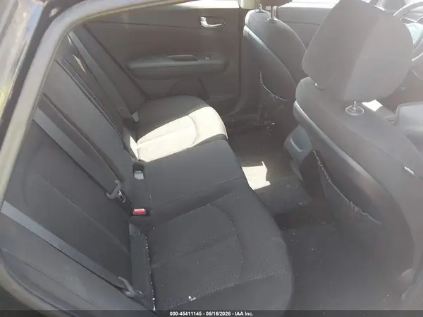 5XXGT4L35GG102325 2016 KIA OPTIMA - Image 8