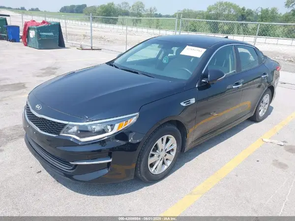 5XXGT4L35GG103040 2016 KIA OPTIMA - Image 2