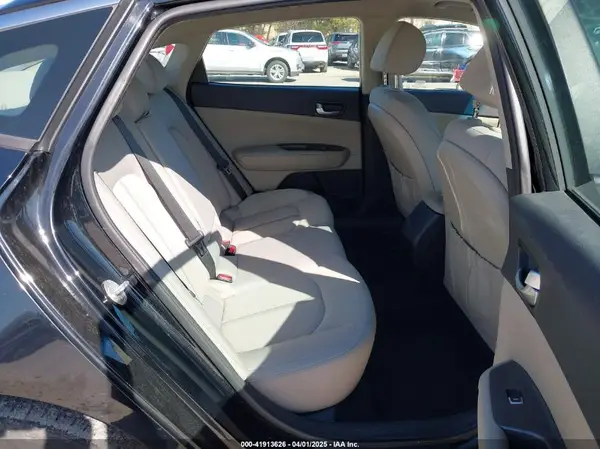 5XXGT4L35GG107220 2016 KIA OPTIMA - Image 7