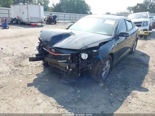 5XXGT4L35GG108061 2016 KIA OPTIMA - Image 2