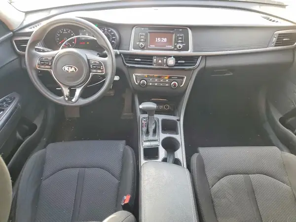 5XXGT4L35GG114538 2016 KIA OPTIMA - Image 8