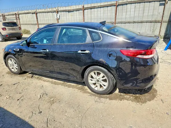 5XXGT4L35GG114636 2016 KIA OPTIMA - Image 2